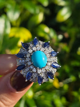 Cargar imagen en el visor de la galería, 2269: Vintage: 14ct White Gold Turquoise, Blue Sapphires, 56 Diamonds Statement Cluster Ring
