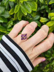 0798: Vintage: 14ct Gold Marquise- Cut Purple Amethysts Ring- Geometric Set&nbsp;