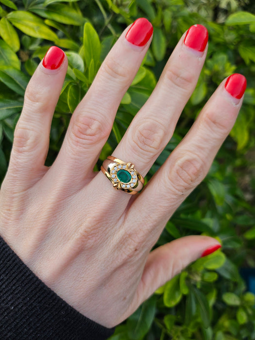 6305 Vintage: 18ct Mixed Gold Emerald Diamonds Target Ring- total statement piece unisex