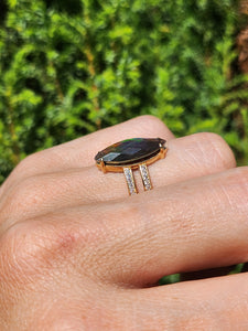 1791: Vintage: 9ct Gold Tri-Coloured & Glacier White Topaz Cocktail Ring- a beauty