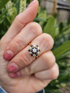 1498: Vintage: 18ct Gold French Blue Sapphires Diamonds Flower Head Cluster- superb quality