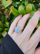 Load image into Gallery viewer, 0728: Vintage; 9ct Gold Blue Aquamarines Flower Head Cluster Ring
