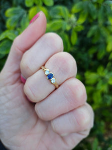 0760: Vintage: 18ct Gold Art Deco Blue Sapphire Diamonds 3 Stone Ring- old is beautiful