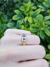 Load image into Gallery viewer, 0455: Vintage: 18ct Gold Australian Blue Sapphires Diamonds Statement Ring- Date Mark 1972
