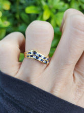 Load image into Gallery viewer, 0260: Vintage: 18ct Gold Cornflower Blue Sapphires Diamonds Wishbone/Stacker Ring
