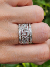 Cargar imagen en el visor de la galería, 2068: Vintage; 9ct White Gold Diamonds Encrusted Greek Key Design Ring- Sparkling statement.
