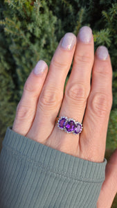 6196: Vintage: 9ct Gold Purple Amethysts 28 Diamonds Halos Dress Ring
