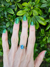 Load image into Gallery viewer, 0520: Vintage 9ct Gold  Emerald Cut Persian Blue Topaz Solitaire
