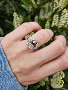1457: Vintage: 18ct White Gold Golden Citrine 26 Diamonds Dress Ring- lovely