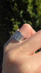 1870 18ct White Gold 87 Natural Sparkling  Diamonds (1.65ct) Statement ring