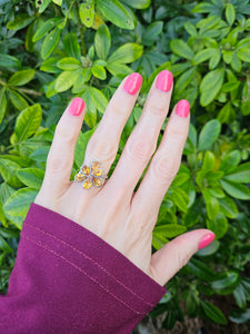 0673: Vintage: Rare 14ct Gold 6 Citrines Almandine Garnet Floral Cocktail Ring- striking colours