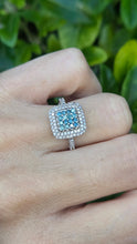 Cargar imagen en el visor de la galería, 2117 Vintage: 9ct White Gold Blue &amp; White Natural Diamonds Encrusted ring
