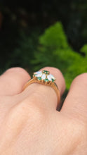 Load image into Gallery viewer, 2546- Vintage: 9ct Gold 9 Emeralds 8 White Opals Daisy Flower Head Ring
