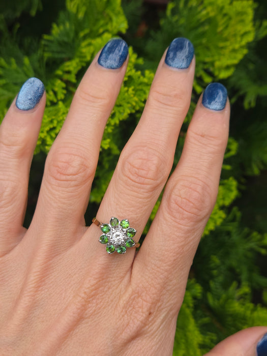 6453   Vintage; 18ct Gold Peridots Diamond Flower Head Ring- Sparkling beauty
