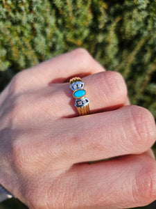 1204: Vintage: 18ct Gold Turquoise Diamonds Dress Ring- Lovely symmetry, statement weight