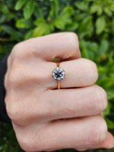 Load image into Gallery viewer, 0128: Vintage &amp; Old 18ct Gold Platinum Blue Sapphire Diamonds Daisy Ring-
