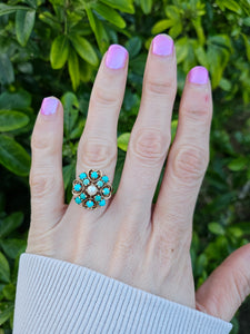 1270: Vintage: 9ct Gold Turquoises Pearl Flower Head Ring- Date-Mark 1963