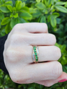 0654: Vintage: 9ct Gold Green Diopsides Diamonds Dress Ring