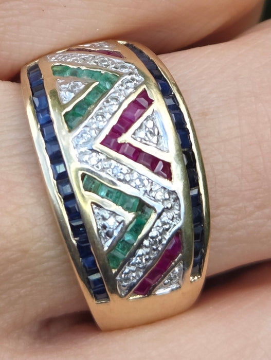 6469: Vintage: 9ct Gold Precious Gemstones Greek Key Pattern Dress Ring
