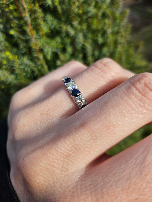 6087- Vintage: Exceptional 18ct White Gold Diamonds (0.75ct) Sapphires Half Eternity Ring - superb