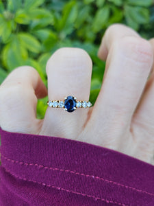 0541: Vintage: 18ct Gold Blue Sapphire Diamonds Dress Ring- Date Mark 1982