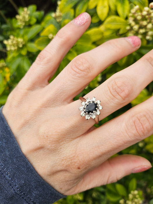 1469: Vintage: 18ct White Gold French Blue Sapphire Diamonds Diana Cluster Ring