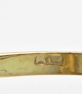 2320: Antique; Edwardian 18ct Gold Large Oval Cabochon Opal (8ct) Single Stone Ring-