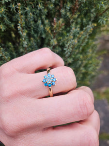 1346: Vintage; Rare 9ct Gold Blue Diamonds Flower Head Ring- 15 natural, sparkling diamonds