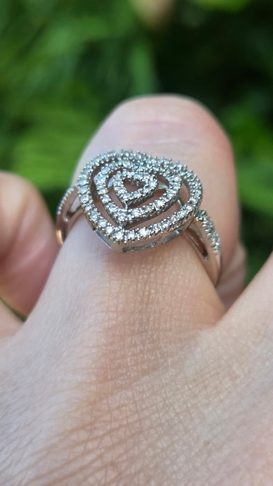Vintage: 9ct White Gold Diamond Triple Heart Cocktail Ring