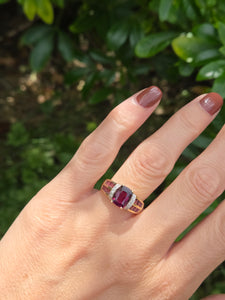 1920: Vintage; 9ct Gold Art Deco Style Amethyst Diamonds Ring-Geometric beauty