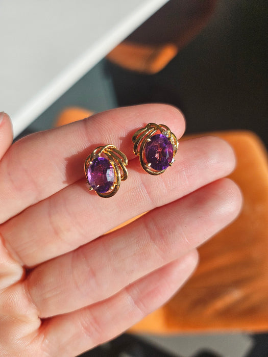 1196: Vintage: 18ct Gold Deep Purple Amethyst Diamond Earrings - LUSH
