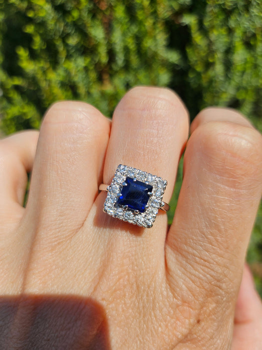 6053 Antique Art-Deco 18ct Gold Blue Sapphire Diamonds Square Set Cocktail Ring- Exquisite