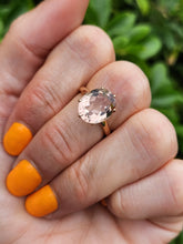 Load image into Gallery viewer, 1893: Vintage: 9ct Rose Gold Pink Morganite Solitaire- Pink on Pink- LUSH
