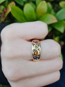 0734: Vintage: 9ct Gold Heart Cut Muti-Gems Stacker/Dress Ring- beautifully matched