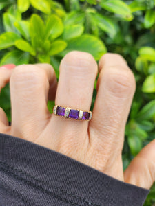 0345: Vintage: 9ct Gold Rich Purple Amethyst Trilogy Diamonds Dress Ring-