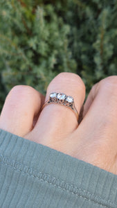 Antique: 18ct Gold  Natural Round Full Cut  Diamonds 3-Stone Ring