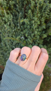 18ct Gold AustralianCabochon  Black Opal Single Stone Ring