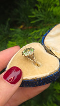 Load image into Gallery viewer, 2453 Vintage: 9ct Gold Faceted Cut Mint Green Amethyst Ring- From 1975
