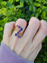 Load image into Gallery viewer, 0888: Vintage: 9ct Gold Blue Iolites Purple Amethyst &quot;spray&quot; ring- beautifully paired
