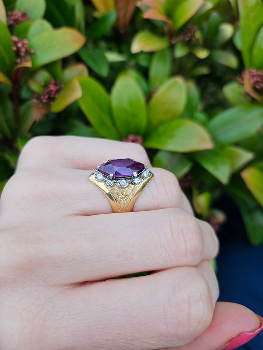 6505 Vintage: 18ct Yellow Gold Alexandrite & Diamond Marquise Cocktail Ring