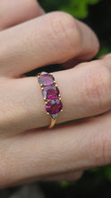 Load image into Gallery viewer, 2540- Vintage: 9ct Gold Purple Amethyst Diamonds Trilogy Ring

