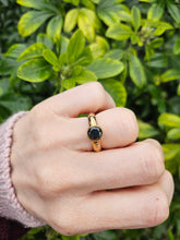 Load image into Gallery viewer, 0998: Vintage: 9ct Gold Black Diamond White Diamonds Signet Ring- salt &amp; pepper, eye candy
