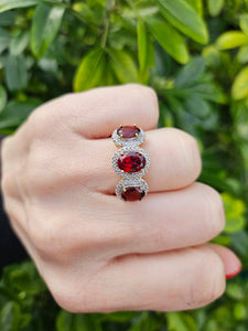 1317: Vintage: 9ct Gold Garnets Diamonds Trilogy Ring- Statement piece