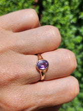 Load image into Gallery viewer, 0871: Antique: 9ct Gold Lilac Amethyst Signet Ring- From 1911
