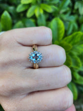 Load image into Gallery viewer, 8235: Vintage: 9ct Gold Blue Aquamarine 14 Diamonds Halo Dress Ring
