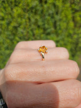Cargar imagen en el visor de la galería, 1576: Vintage: 14ct Gold Star-Set Yellow Citrines Diamond Dress Ring
