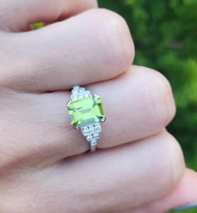 1805: Vintage: Platinum Emerald Cut Peridot Diamonds Ring- crisp, sparkling, eye candy