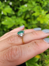 Cargar imagen en el visor de la galería, 6077-Vintage; (1973) 18ct Gold Emerald Full Cut Diamonds 3 Stone Ring- very fine example-
