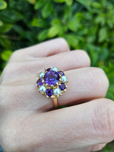 0462: Vintage: 9ct Gold Lilac Amethysts Pearls Flower Head Ring- beautifully matched