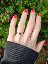 Load image into Gallery viewer, 1303: Vintage: 9ct Gold Round Cut Emerald Solitaire Ring- a beauty
